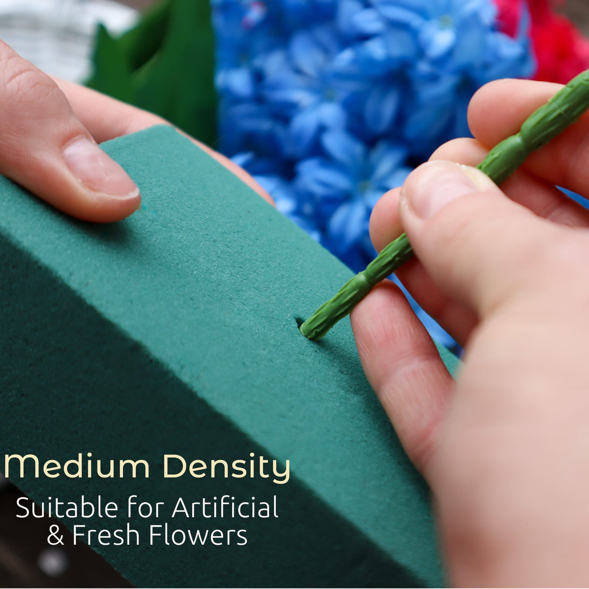 Green floral foam suitable for wet and dry use, ideal for flower arrangements, DIY crafts, and wedding decorations
