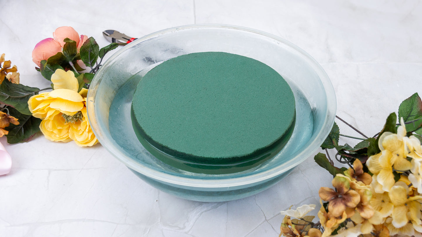 FLOFARE Pack of 4 Round Floral Foam Blocks (8" Diameter x 1.5" Height), Wet & Dry Green Flower Foam for Flower Arrangements, Florist Foam, and Floral Decorations