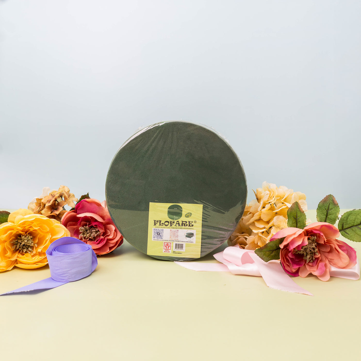 FLOFARE Pack of 4 Round Floral Foam Blocks (8" Diameter x 1.5" Height), Wet & Dry Green Flower Foam for Flower Arrangements, Florist Foam, and Floral Decorations